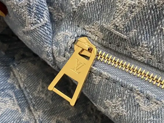 First bag ru LOUIS ONTHEGO PM-25*19*11.5cm VUITTON 0508